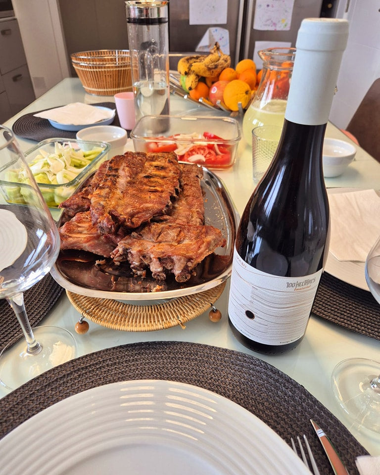 Tintos Leves, Frescos e Frutados: O Brinde Surpreendente para os Dias Quentes