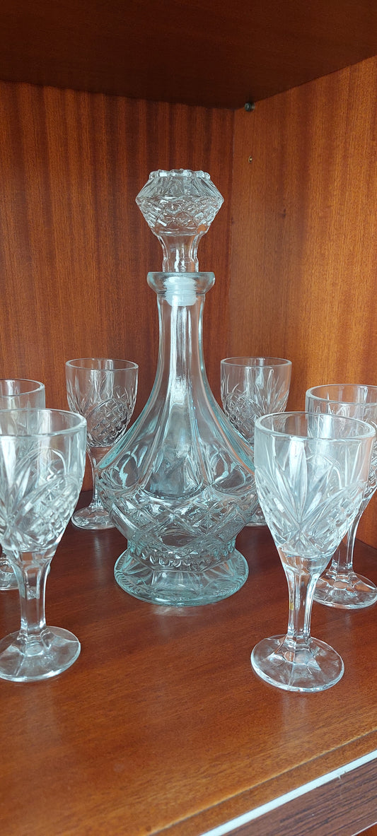 Conjunto Licoreira com Copos (6x150ml)